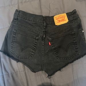 Levi’s black jean shorts